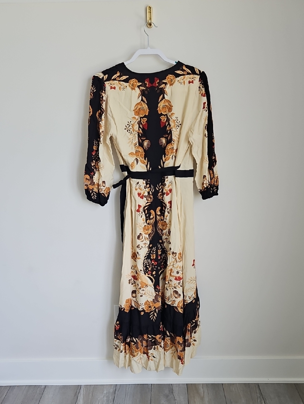 Farm Rio Dress - Picture 5 of 9